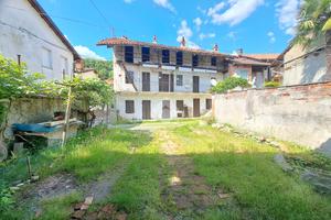 CASA SEMINDIPENDENTE A ZIMONE