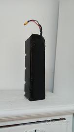 Batteria 36V 16Ah per bici elettrica/ monopattino 