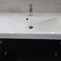 Mobile bagno sospeso