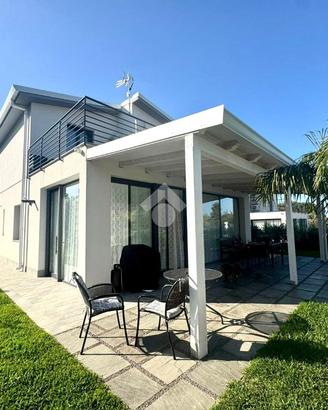 VILLA SINGOLA A ALTAVILLA MILICIA