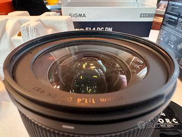 Obiettivo Sigma 16mm F1.4 DC DN per Sony E-mount