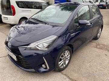 Toyota Yaris 1.5 Hybrid 5 porte Active