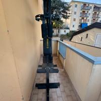 Attrezzo GYM multifunzionale