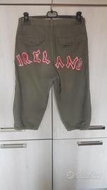 Pantaloni altezza ginocchio