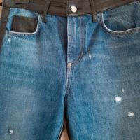 Pantalone jeans e pelle vegana.  LiuJo Milano 