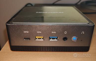 Mini PC UM700 AMD Ryzen 7 3750H 16GB RAM 512GB SSD