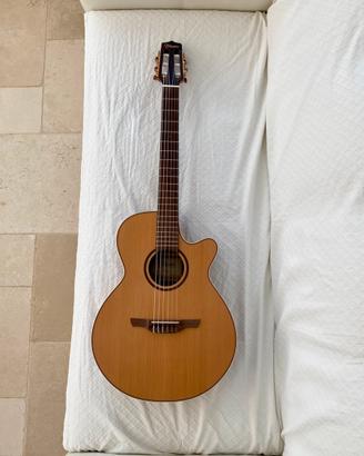 Chitarra classica Takamine P3FCN