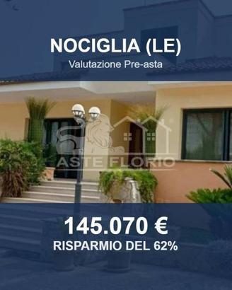 Immobile in asta di 562 m² con più di 5 locali e b