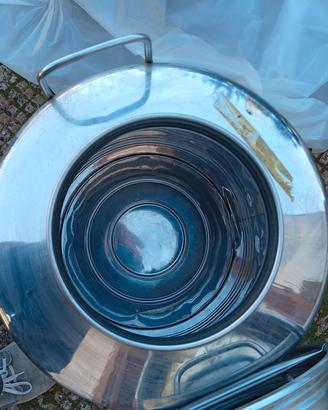 bidoni alimentari x olio..ecc ecc 