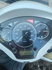 Honda sh 300 cc