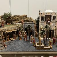 Presepe artigianale illuminato