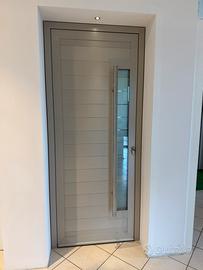 Portoncino in alluminio da esterno