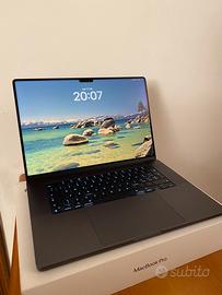 MacBook Pro 16” M3 Pro