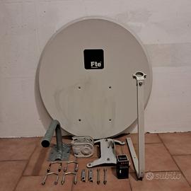 Kit parabola satellitare