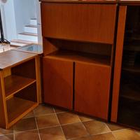 Sala da pranzo con Mobili Tavolo e Sedie