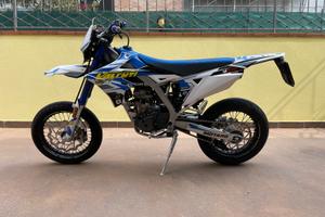 Suzuki Valenti SM 125 - 2021