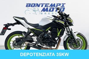 KAWASAKI Z 650 - SOLO 8000 KM !!! PAT A2 35 KW