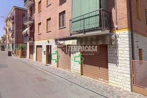 Garage Via La Spezia