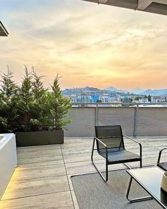 Attico / Mansarda di 188 m² con 4 locali e box aut