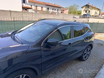 AUTOCARRO Qashqai 1.3 dig-t N-Connecta 140cv