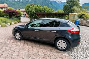Renault Mégane 1.5 dCi 110CV  automatico EDC