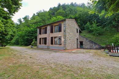 RUSTICO A TREDOZIO