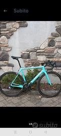 bici da corsa Bianchi 