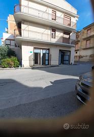 Locale commerciale