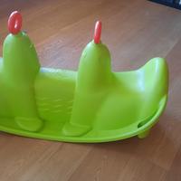 Dondolo e scivolo per bambini