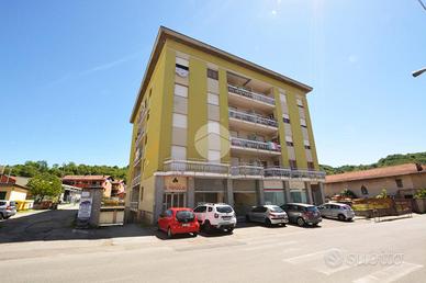 4 LOCALI A ANDORNO MICCA