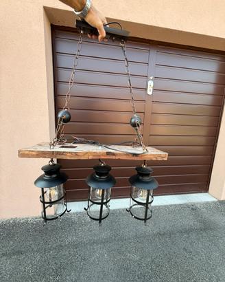 Lampadario stile nautico/navale in legno e metallo