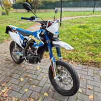 Suzuki Valenti SM 125 - 2022