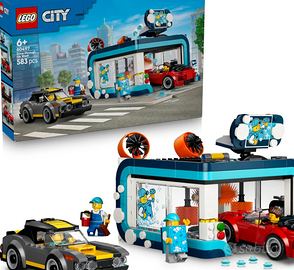 LEGO City Autolavaggio Drive-In Giocattolo - Inclu