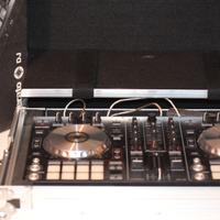 Pioneer DDJ-SR + Custodia MAGMA