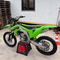 KAWASAKI 450 2022 30 ORE TOTALI TARGATO