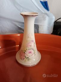 Vaso di porcellana portoghese