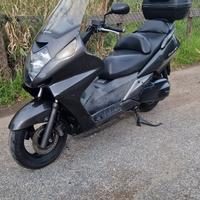 Honda Silverwing 400