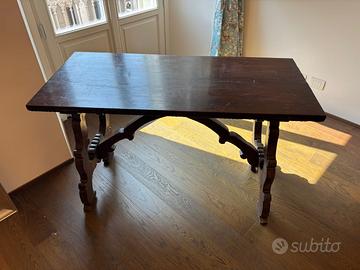 Tavolo in legno lira