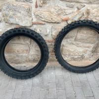 Gomme da cross Michelin e Pirelli