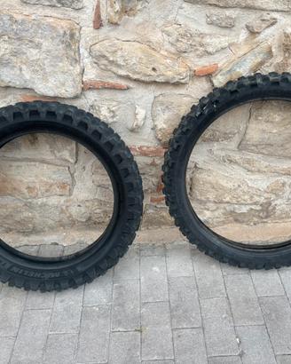 Gomme da cross Michelin e Pirelli