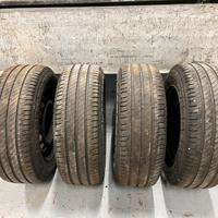 Michelin Agilis 3 215 65 r16 c