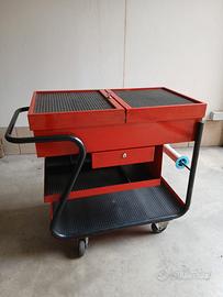 carrello per attrezzi