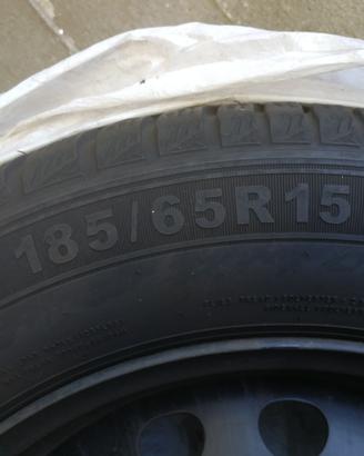 4 gomme invernali nuovissime 185 sr 15