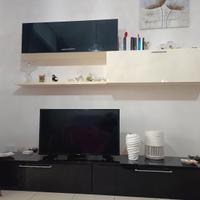 Parete attrezzata moderna 