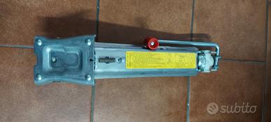 crick sollevamento audi tt 