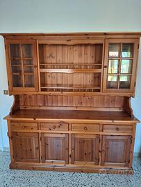 Credenza in legno stile rustico – Vetrina