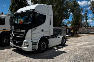 Trattore Iveco Stralis 480 XP E6 Hi-Way