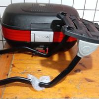 bauletto givi con supporto e varie centraline Kawa