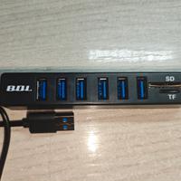 Hub USB 3.0 con lettore schede SD e TF - 5€