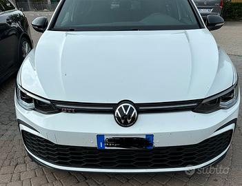 VOLKSWAGEN Golf 8ª serie - 2022